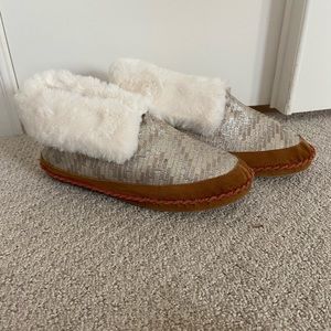 Anthropology slippers